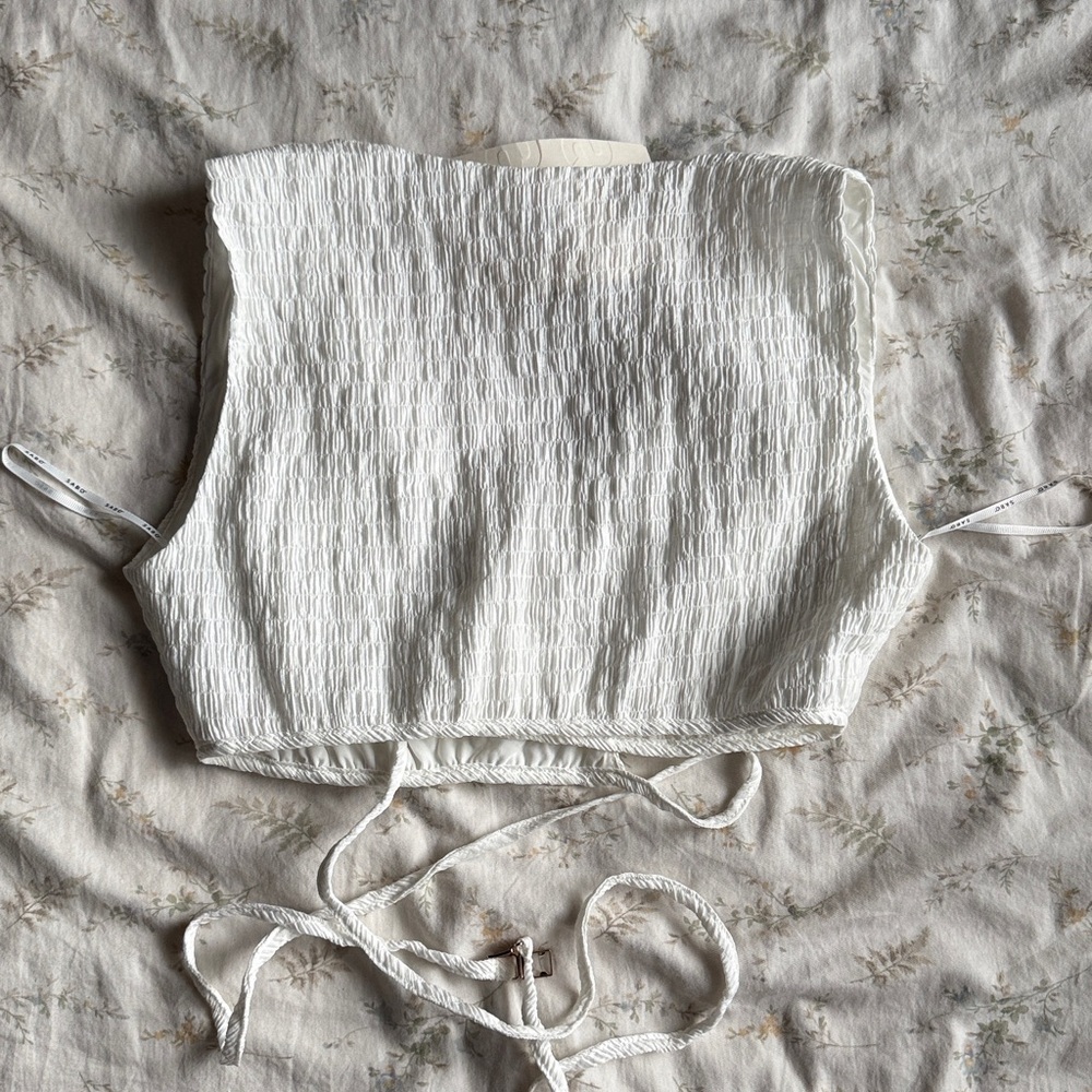 Sabo Myra white wrap top size 6 in great condition never worn new with tags - Picture 5 of 6